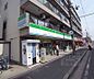 周辺：ファミリーマート 深草龍大前店まで235m