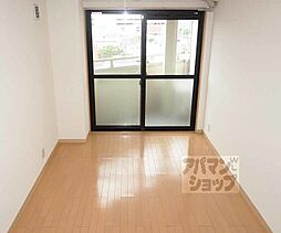 ヌフジャラン御前 602 6階1Kのリビング/ダイニング