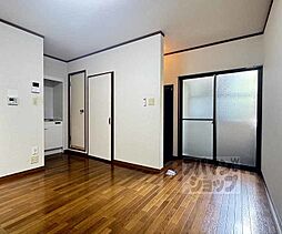 JR山陰本線 嵯峨嵐山駅 徒歩10分の賃貸アパート 1階ワンルームのリビング/ダイニング