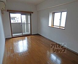 京都市営烏丸線 烏丸御池駅 徒歩5分の賃貸マンション 2階1Kのリビング/ダイニング