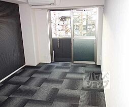 フラッティ京都十条 202 2階1Kのリビング/ダイニング