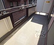 広いです。