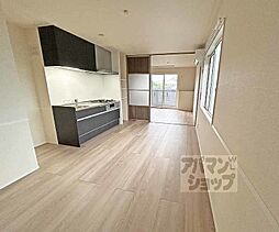 京阪宇治線 六地蔵駅 徒歩7分の賃貸アパート 3階1LDKのリビング/ダイニング