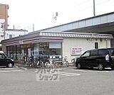 セブンイレブン西小路丸太町店まで230m