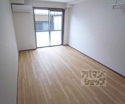 京阪本線 藤森駅 徒歩5分の賃貸マンション 3階1Kのリビング/ダイニング