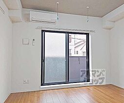 京阪本線 龍谷大前深草駅 徒歩13分の賃貸マンション 4階1Kのリビング/ダイニング