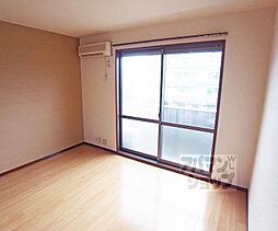 近鉄京都線 近鉄丹波橋駅 徒歩5分の賃貸アパート 2階1Kのリビング/ダイニング