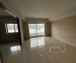 京都地下鉄東西線 太秦天神川駅 徒歩4分の賃貸マンション 5階3LDKのリビング/ダイニング