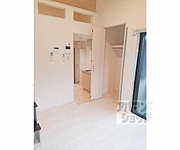 京阪宇治線 観月橋駅 徒歩9分の賃貸アパート 1階ワンルームのリビング/ダイニング