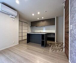 シャーメゾンＳＡＩＴＯ 302 3階1LDKのリビング/ダイニング