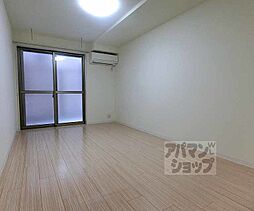 阪急京都本線 大宮駅 徒歩7分の賃貸マンション 1階1Kのリビング/ダイニング