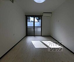 京都地下鉄東西線 太秦天神川駅 徒歩4分の賃貸マンション 1階1Kのリビング/ダイニング