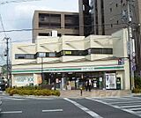 ローソンストア100九条河原町店まで160m
