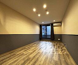 京都市営烏丸線 五条駅 徒歩4分の賃貸マンション 4階1Kのリビング/ダイニング