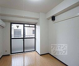 京都市営烏丸線 丸太町駅 徒歩12分の賃貸マンション 3階1Kのリビング/ダイニング