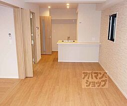 京都市営烏丸線 五条駅 徒歩7分の賃貸マンション 7階1LDKのリビング/ダイニング