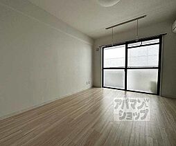 デトム・ワン御所南 303 3階1Kのリビング/ダイニング