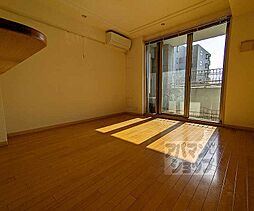 阪急京都本線 西院駅 徒歩13分の賃貸マンション 3階3LDKのリビング/ダイニング