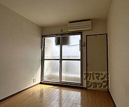 エムズ太秦 3-D 3階ワンルームのリビング/ダイニング