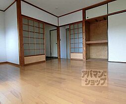 居間