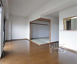 阪急嵐山線 上桂駅 徒歩14分の賃貸マンション 3階3LDKのリビング/ダイニング