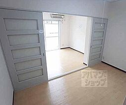 居間
