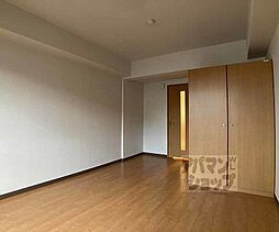 京都地下鉄東西線 二条城前駅 徒歩5分の賃貸マンション 2階1Kのリビング/ダイニング