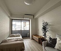 JR山陰本線 二条駅 徒歩18分の賃貸マンション 5階1Kのリビング/ダイニング