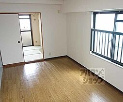 近鉄京都線 上鳥羽口駅 徒歩14分の賃貸マンション 7階2LDKのリビング/ダイニング