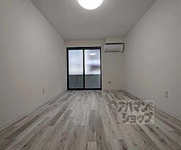 フォルトゥーナ広隆寺 109 1階1Kのリビング/ダイニング