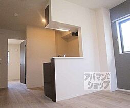 京都市営烏丸線 北大路駅 4.8kmの賃貸アパート 2階2LDKのリビング/ダイニング