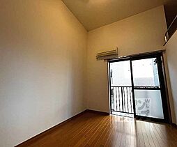 ロフティ同志社北 202 2階1Kのリビング/ダイニング