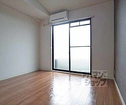 叡山電鉄叡山本線 茶山・京都芸術大学駅 徒歩1分の賃貸マンション 1階1Kのリビング/ダイニング