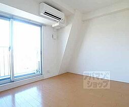 京都市営烏丸線 五条駅 徒歩5分の賃貸マンション 13階1Kのリビング/ダイニング