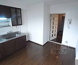 京都市営烏丸線 北大路駅 徒歩26分の賃貸マンション 1階2DKのリビング/ダイニング