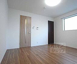 京阪本線 三条駅 徒歩5分の賃貸マンション 1階1Kのリビング/ダイニング