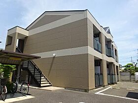 メゾン・ド・オリーブ  ｜ 神奈川県秦野市曽屋２丁目（賃貸アパート1K・2階・26.00㎡） その1