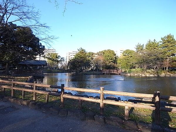 画像27:公園「志賀公園まで740m」