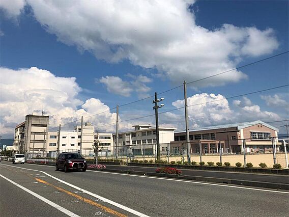 レガーロ_周辺_5