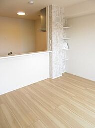 ヴィラアヴェニューセレーネ　A棟 203 2階2LDKのリビング/ダイニング