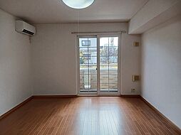 フィオーレ　カーザ 101 1階ワンルームのリビング/ダイニング