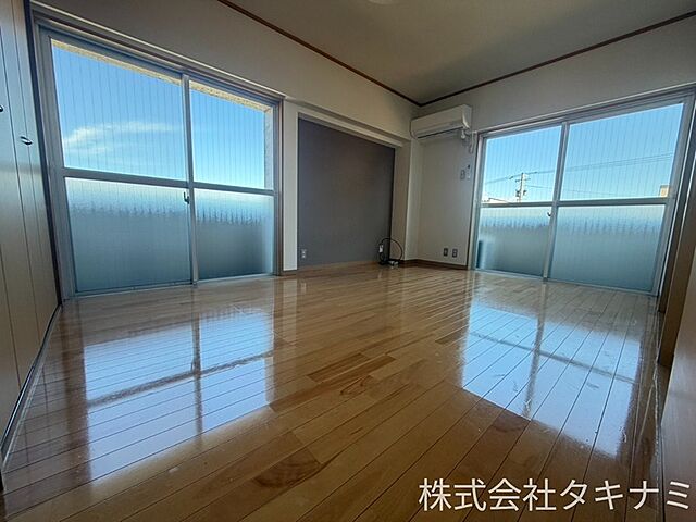 寝室