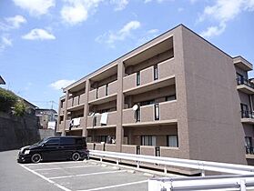 ヴィラージュ武久  ｜ 山口県下関市武久町１丁目（賃貸マンション2LDK・4階・59.47㎡） その1