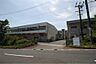 周辺：下関市立向洋中学校（904m）