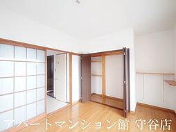 寝室