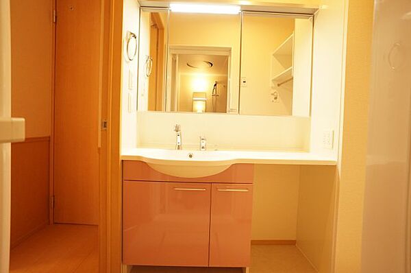 apartment 茨城県常総市水海道栄町2670-1
水海道栄町の賃貸情報を見る
物件地図