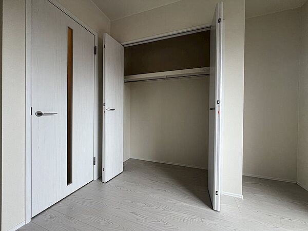 apartment 茨城県下妻市高道祖4660-1
高道祖の賃貸情報を見る
物件地図