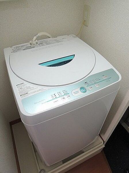 画像14:洗濯機　(実際と異なる場合が御座います)