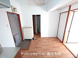 居間