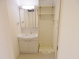 三面鏡付き洗面化粧台